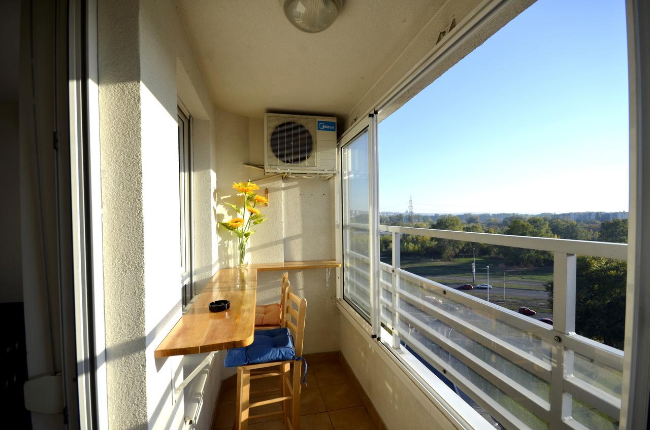 Clean&Cozy Apartments Novi Beograd Belgrado Exterior foto